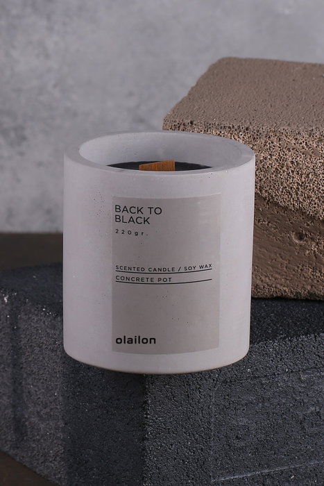 Aberto Design Vela Perfumada Back To Black Hormigón Aroma Vainilla Color Gris 8.5x9 cm